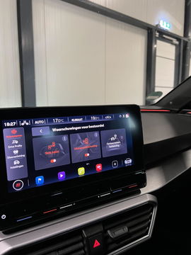 SEAT Leon Sportstourer 1.5 eTSI 150PK Virtual Trekhaak Clima