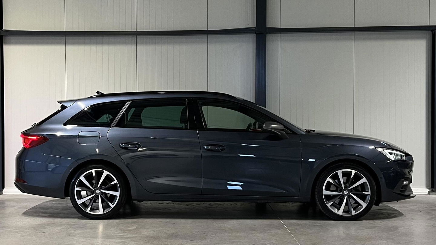 SEAT Leon Sportstourer 1.5 eTSI 150PK Virtual Trekhaak Clima