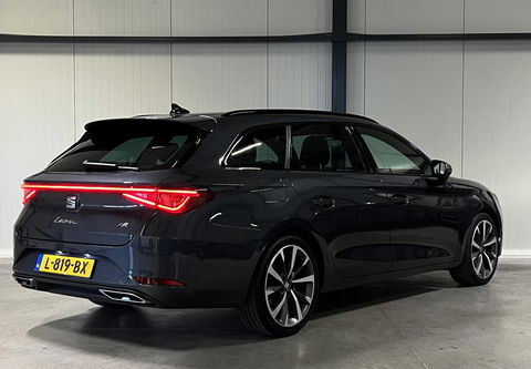 SEAT Leon Sportstourer 1.5 eTSI 150PK Virtual Trekhaak Clima
