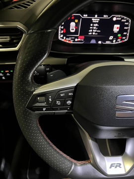 SEAT Leon Sportstourer 1.5 eTSI 150PK Virtual Trekhaak Clima