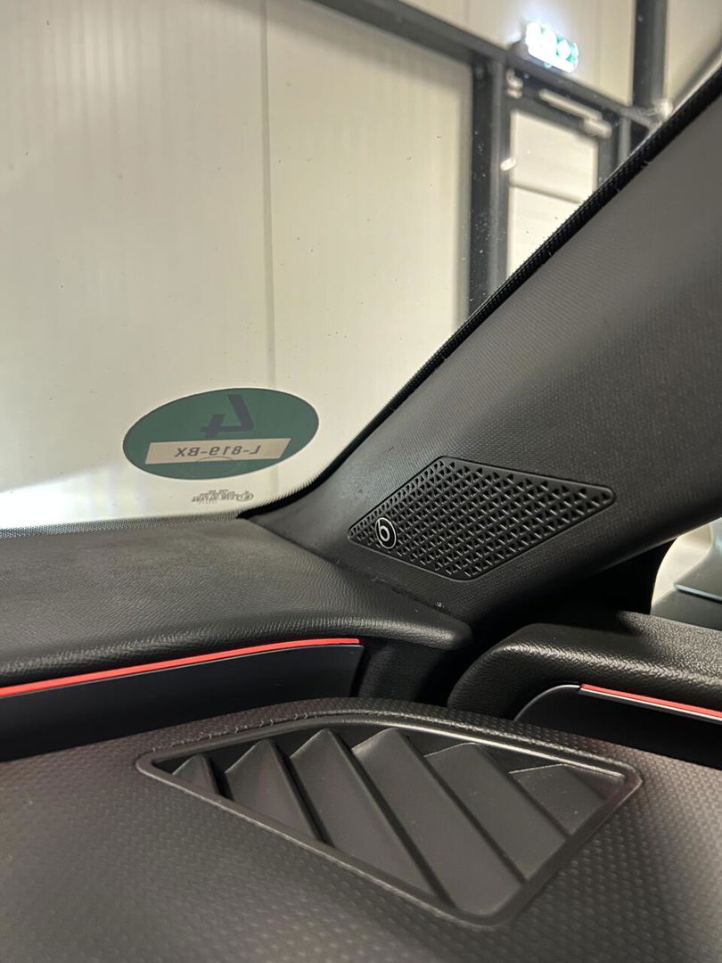SEAT Leon Sportstourer 1.5 eTSI 150PK Virtual Trekhaak Clima