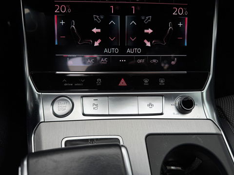 Audi A6 Avant 45 TFSI quattro Sport S Line Panorama Leder Camera LED
