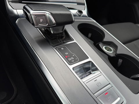 Audi A6 Avant 45 TFSI quattro Sport S Line Panorama Leder Camera LED