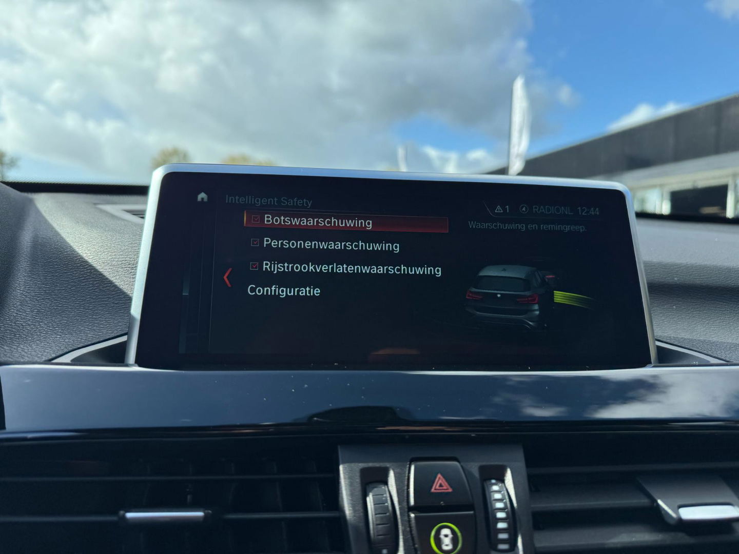 BMW X1 XDrive25i High Executive HUD Panorama Memory M Pakket