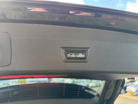 BMW X1 XDrive25i High Executive HUD Panorama Memory M Pakket