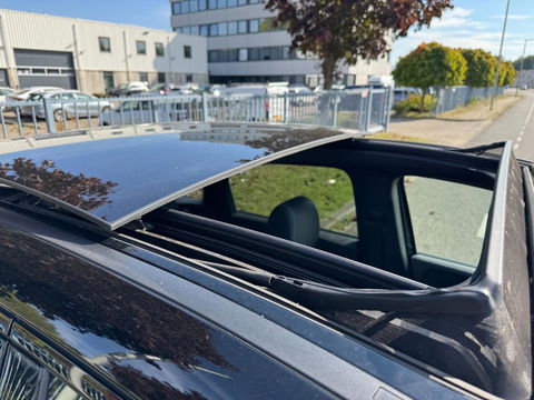 Mercedes-Benz B-Klasse 250 e AMG Panorama Leder Camera Navi