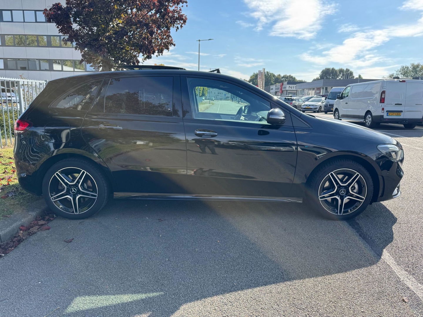 Mercedes-Benz B-Klasse 250 e AMG Panorama Leder Camera Navi