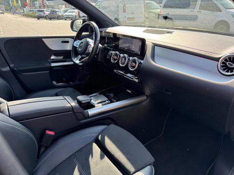 Mercedes-Benz B-Klasse 250 e AMG Panorama Leder Camera Navi