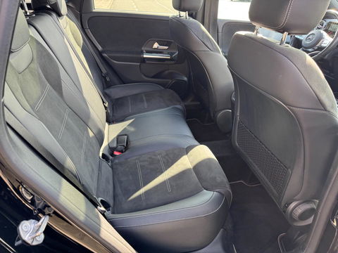 Mercedes-Benz B-Klasse 250 e AMG Panorama Leder Camera Navi