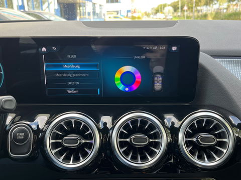 Mercedes-Benz EQA 250 Luxury Line 67 kWh|Pano|Head-Up|Memory|Camera|ACC|Leder|Ambient Light|NL-Auto