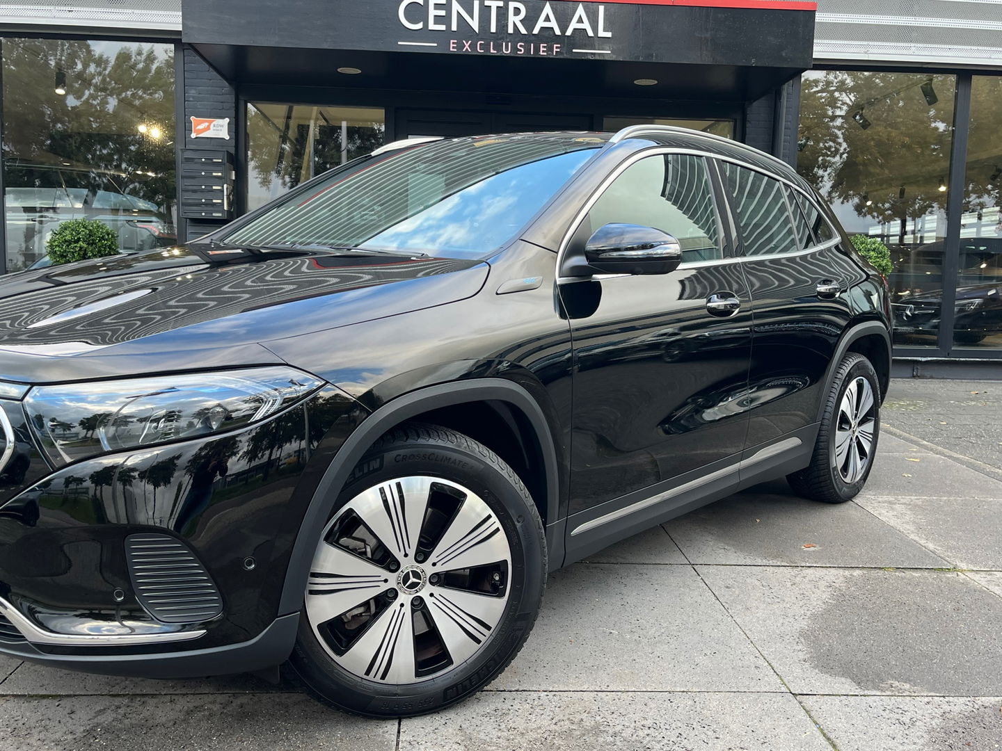 Mercedes-Benz EQA 250 Luxury Line 67 kWh|Pano|Head-Up|Memory|Camera|ACC|Leder|Ambient Light|NL-Auto