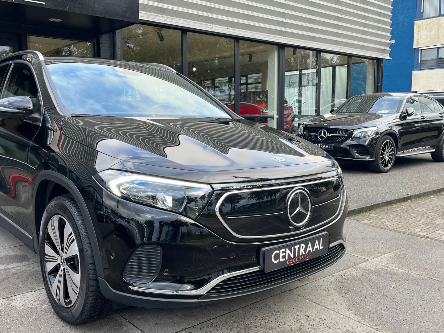 Mercedes-Benz EQA 250 Luxury Line 67 kWh|Pano|Head-Up|Memory|Camera|ACC|Leder|Ambient Light|NL-Auto