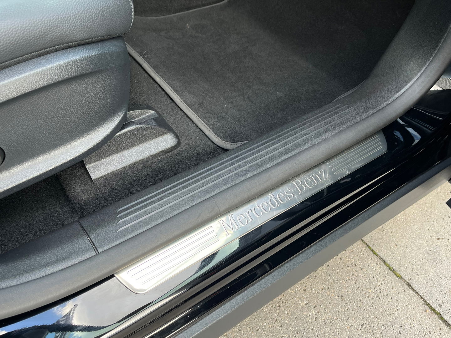 Mercedes-Benz EQA 250 Luxury Line 67 kWh|Pano|Head-Up|Memory|Camera|ACC|Leder|Ambient Light|NL-Auto