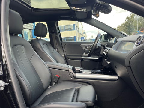 Mercedes-Benz EQA 250 Luxury Line 67 kWh|Pano|Head-Up|Memory|Camera|ACC|Leder|Ambient Light|NL-Auto