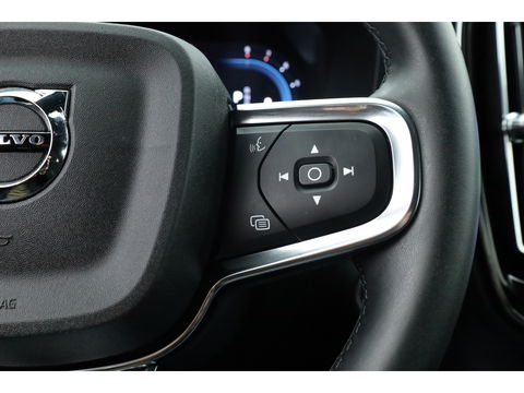 Volvo XC40 2.0 B3 Core | 360cam | Adapt. Cruise | CarPlay | Stoel-Stuurverw. | Elek. Stoelen