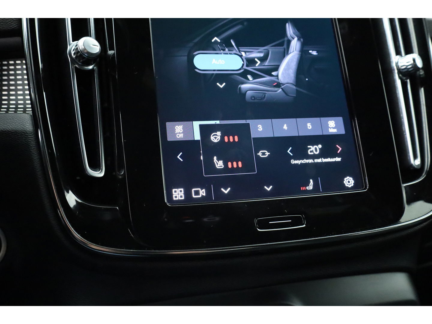 Volvo XC40 2.0 B3 Core | 360cam | Adapt. Cruise | CarPlay | Stoel-Stuurverw. | Elek. Stoelen
