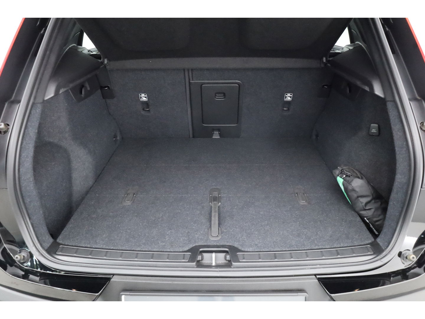 Volvo XC40 2.0 B3 Core | 360cam | Adapt. Cruise | CarPlay | Stoel-Stuurverw. | Elek. Stoelen