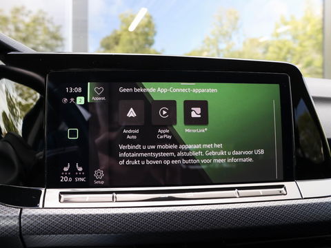 Volkswagen Golf 1.0 TSI Life Business 110PK