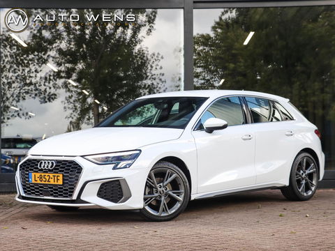 Audi A3 Sportback 30 TFSI S edition Automaat | 2x S Line | Matrix LED