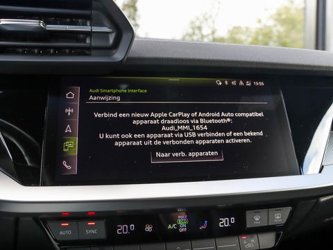 Audi A3 Sportback 30 TFSI S edition Automaat | 2x S Line | Matrix LED