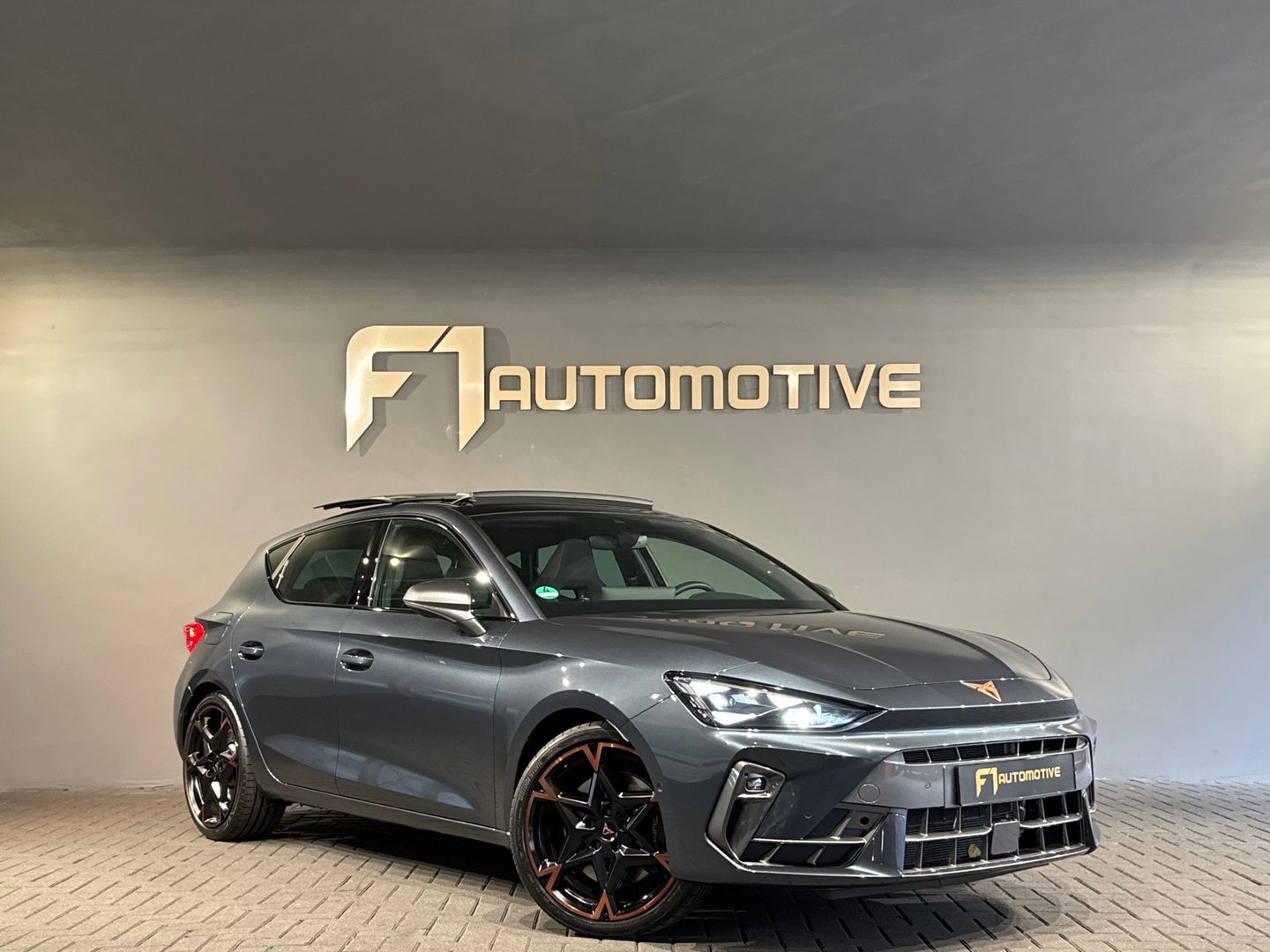 CUPRA Leon 1.5 TSI e-Hybrid VZ Extreme Pano|Sfeer|Key|Memory