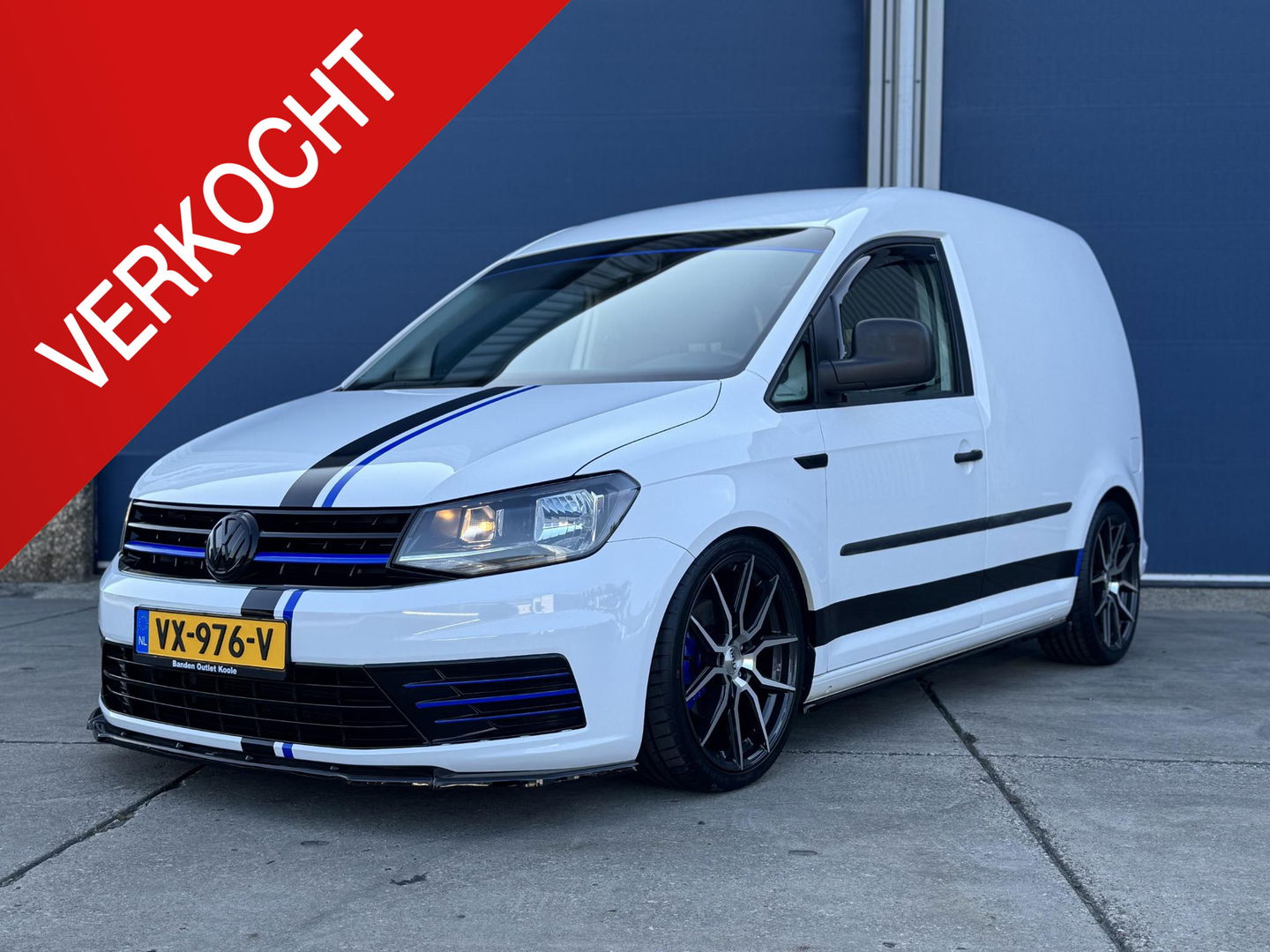 Volkswagen Caddy 2.0 TDI L1H1 BMT Trendline VERLAAGD / SPOILERS / CARPLAY / CAMERA / EURO 6
