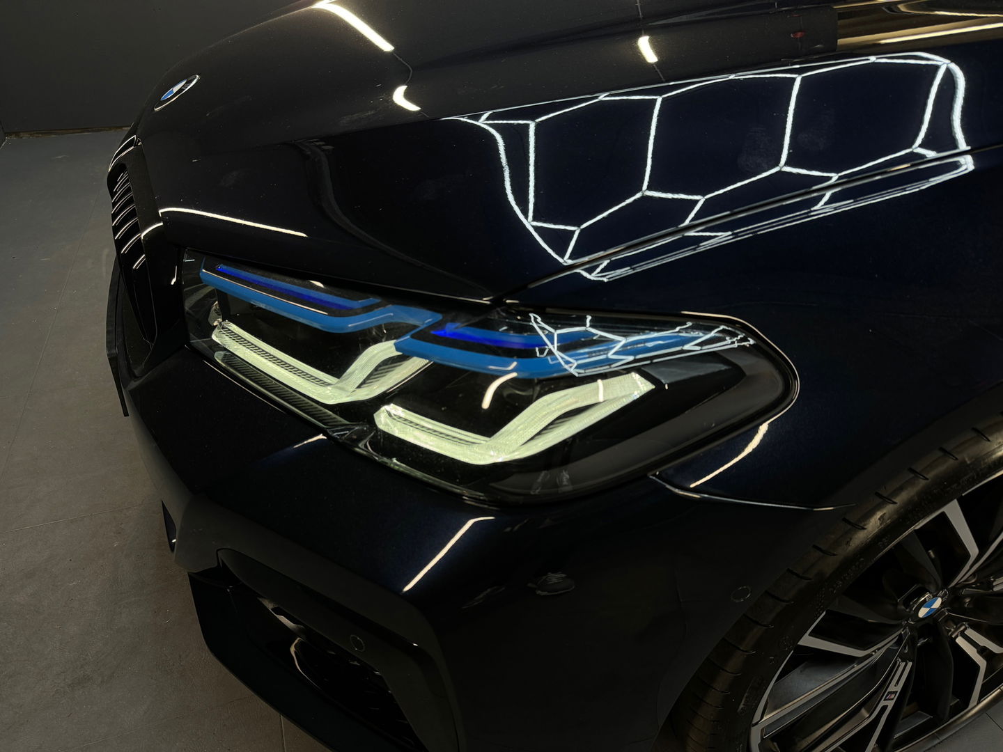 BMW 5 Serie Touring 530i M Sport Pano|Laser|HuD|Memory|NLauto