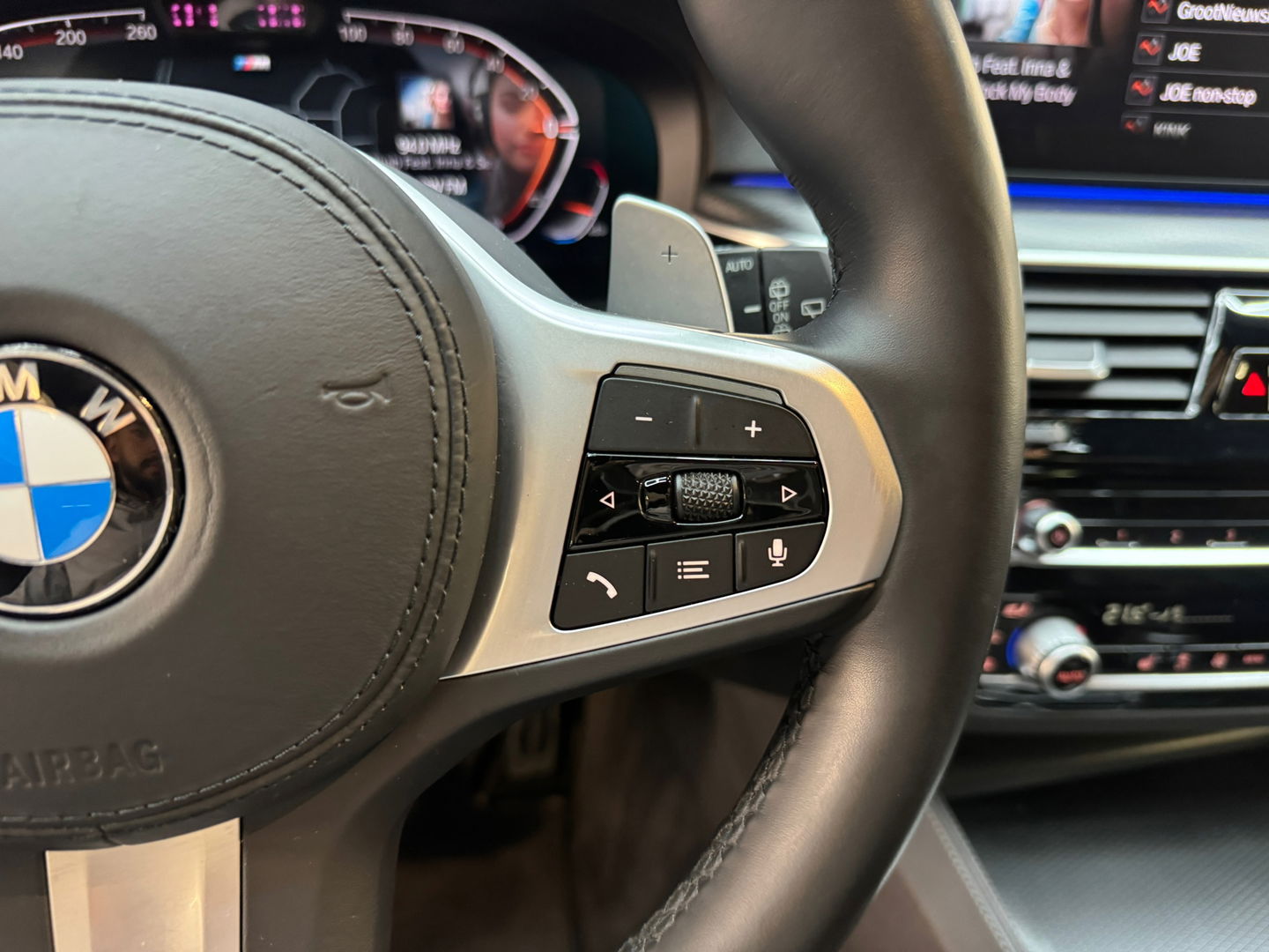 BMW 5 Serie Touring 530i M Sport Pano|Laser|HuD|Memory|NLauto