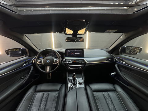 BMW 5 Serie Touring 530i M Sport Pano|Laser|HuD|Memory|NLauto