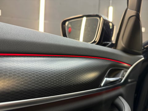 BMW 5 Serie Touring 530i M Sport Pano|Laser|HuD|Memory|NLauto