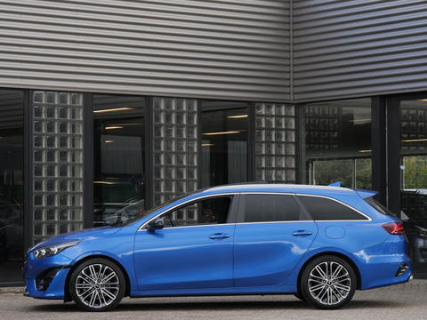 Kia Ceed Sportswagon 1.5T-GDi GT-PLUSLINE/ PANORAMADAK/ ELEKT. KLEP/ 18INCH VELGEN