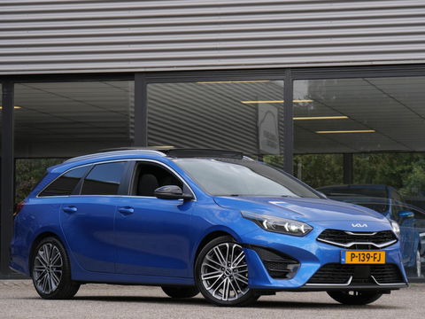 Kia Ceed Sportswagon 1.5T-GDi GT-PLUSLINE/ PANORAMADAK/ ELEKT. KLEP/ 18INCH VELGEN