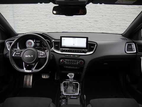 Kia Ceed Sportswagon 1.5T-GDi GT-PLUSLINE/ PANORAMADAK/ ELEKT. KLEP/ 18INCH VELGEN