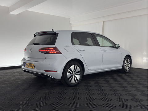 Volkswagen e-Golf Aut. *ADAPTIVE-CRUISE | FULL-LED | NAVI-FULLMAP | COMFORT-SEATS | ECC | PDC | 16''ALU*