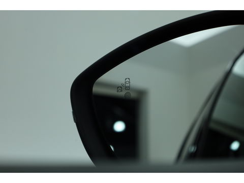 Opel Corsa 1.2 GS Line Automaat | Pano | Camera | Apple CarPlay | Dodehoekdet. | All seasons