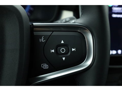 Volvo XC40 B3 Plus Black Edition | 360cam | Pilot Assist | Harman Kardon | Memory seat | 20'' | Pixel LED