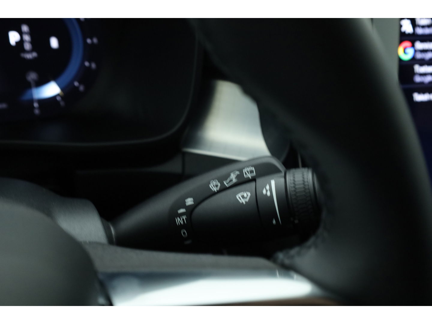 Volvo XC40 B3 Plus Black Edition | 360cam | Pilot Assist | Harman Kardon | Memory seat | 20'' | Pixel LED