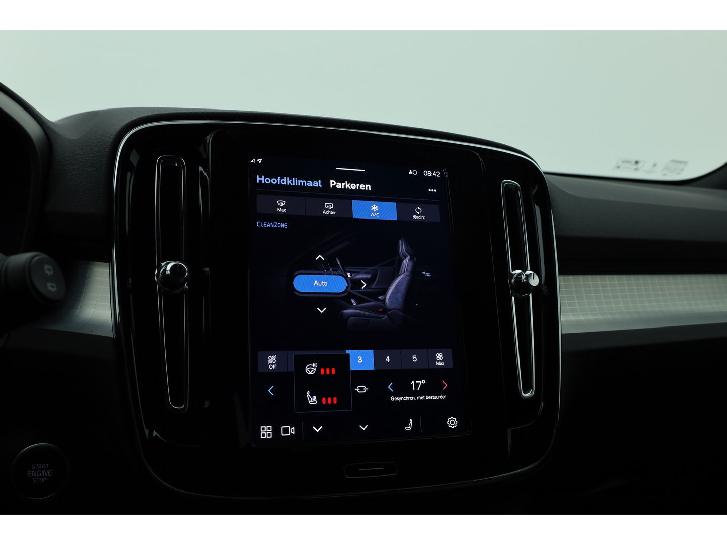 Volvo XC40 B3 Plus Black Edition | 360cam | Pilot Assist | Harman Kardon | Memory seat | 20'' | Pixel LED