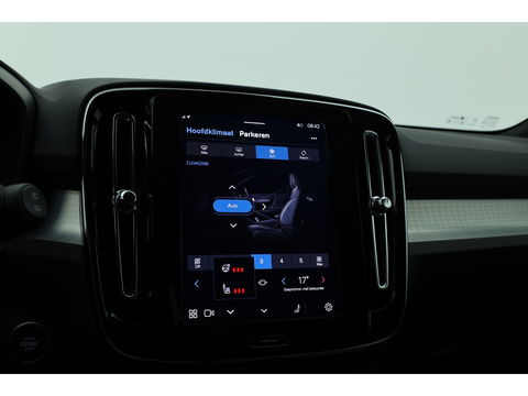 Volvo XC40 B3 Plus Black Edition | 360cam | Pilot Assist | Harman Kardon | Memory seat | 20'' | Pixel LED