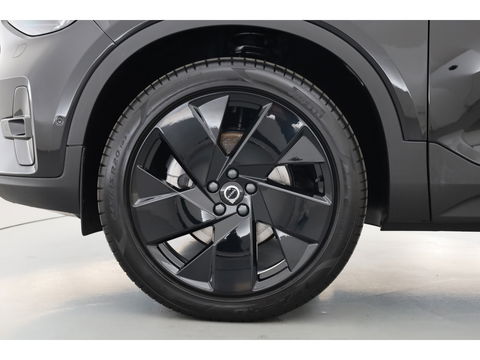 Volvo XC40 B3 Plus Black Edition | 360cam | Pilot Assist | Harman Kardon | Memory seat | 20'' | Pixel LED