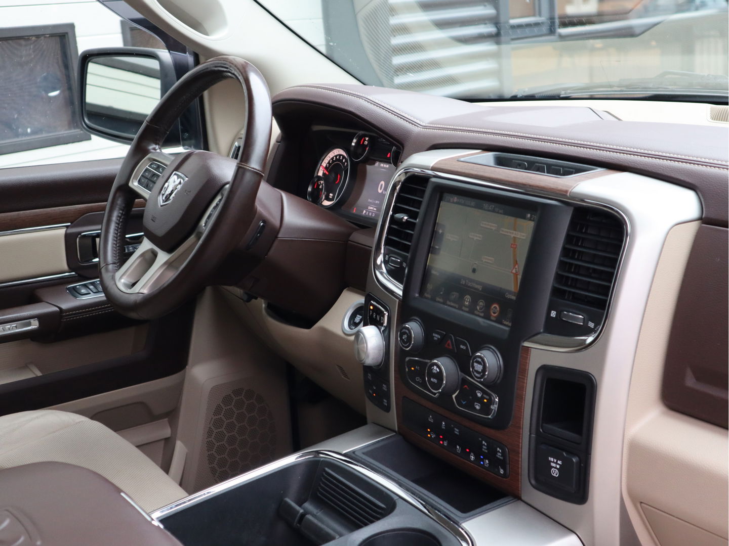 Dodge Ram 1500 5.7 V8 402pk 4x4 Euro 6 - Prins LPG - Trekhaak - Camera