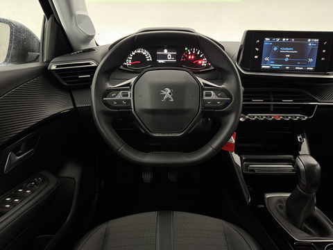 Peugeot 208 1.2 PureTech Allure | Carplay | LED | Climate | Cruise | Parkeersens. | NAP
