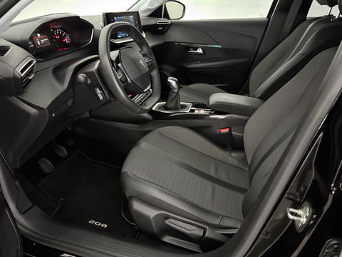 Peugeot 208 1.2 PureTech Allure | Carplay | LED | Climate | Cruise | Parkeersens. | NAP