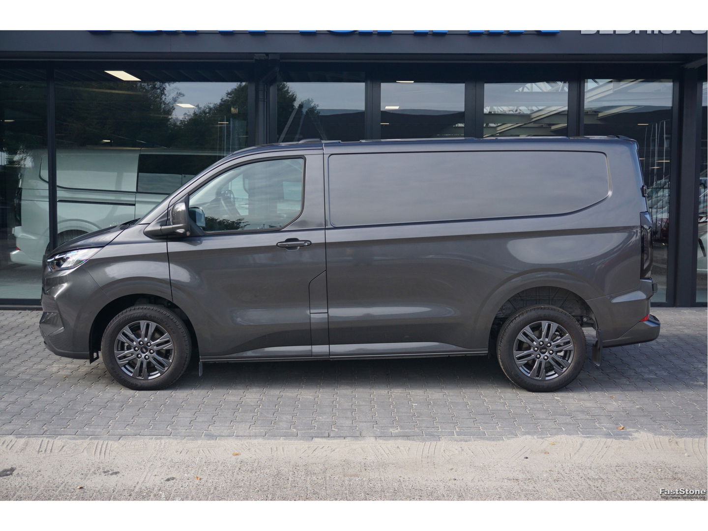 Ford Transit Custom 300S 150PK Limited BPM VRIJ!! Navi, Cam, Adap. Cruise, 17" LM, Trekhaak!! NR. A185