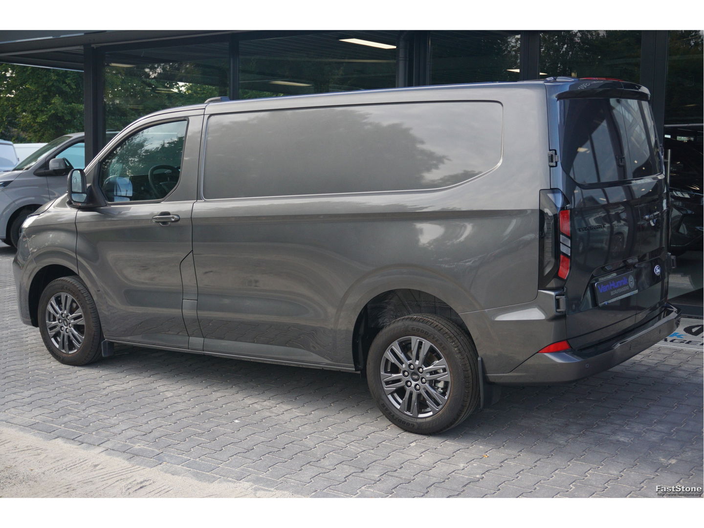 Ford Transit Custom 300S 150PK Limited BPM VRIJ!! Navi, Cam, Adap. Cruise, 17" LM, Trekhaak!! NR. A185