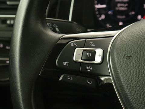 Volkswagen Golf 1.5 TSI Highline | 1e eigenaar | Virtual Cockpit | Adaptive cruise | Camera | Full LED | Carplay | Navigatie | Climate control | Parkeerhulp