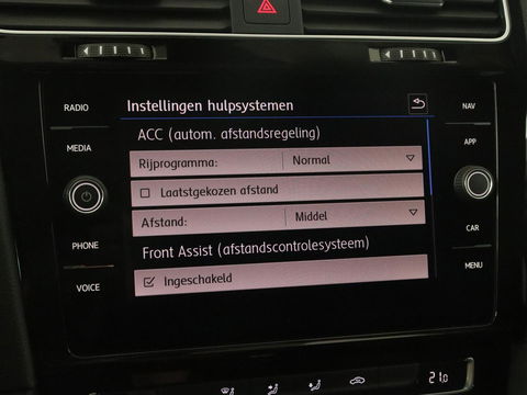 Volkswagen Golf 1.5 TSI Highline | 1e eigenaar | Virtual Cockpit | Adaptive cruise | Camera | Full LED | Carplay | Navigatie | Climate control | Parkeerhulp