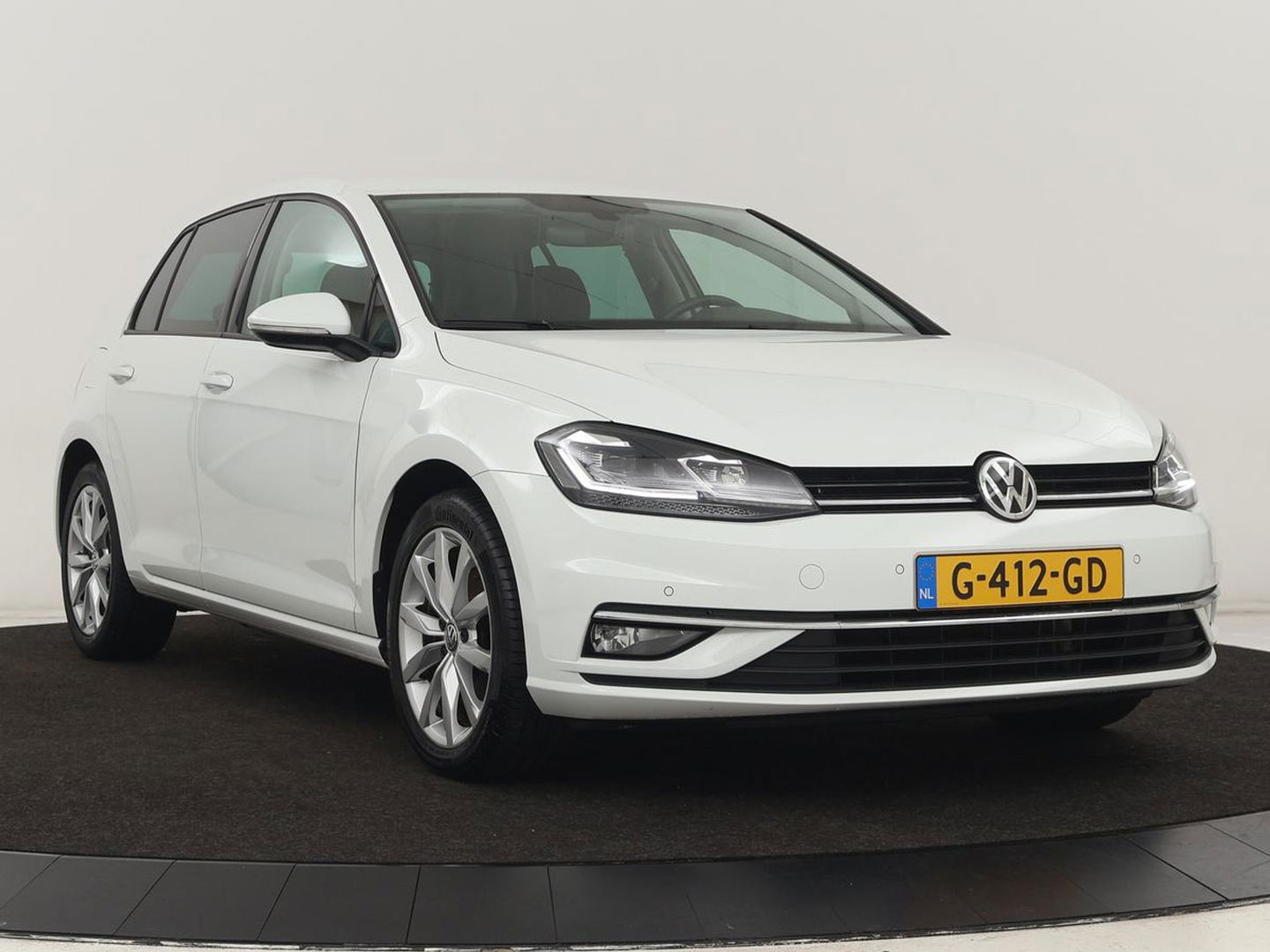 Volkswagen Golf 1.5 TSI Highline | 1e eigenaar | Virtual Cockpit | Adaptive cruise | Camera | Full LED | Carplay | Navigatie | Climate control | Parkeerhulp