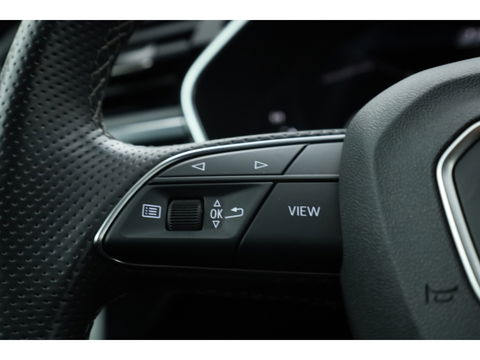 Audi Q3 Sportback 45 TFSI e S Line | 360cam | Navi | 20'' | Adapt. Cruise | Dodehoek det. | Elek. Achterklep