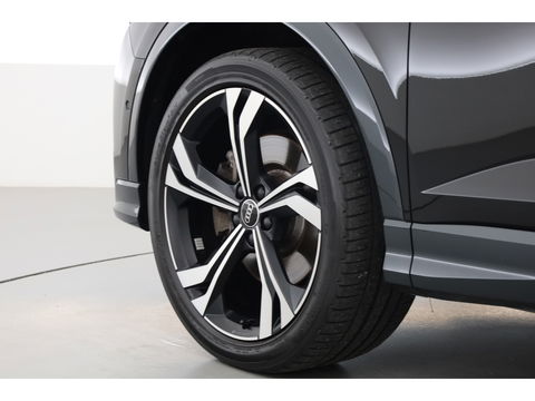 Audi Q3 Sportback 45 TFSI e S Line | 360cam | Navi | 20'' | Adapt. Cruise | Dodehoek det. | Elek. Achterklep